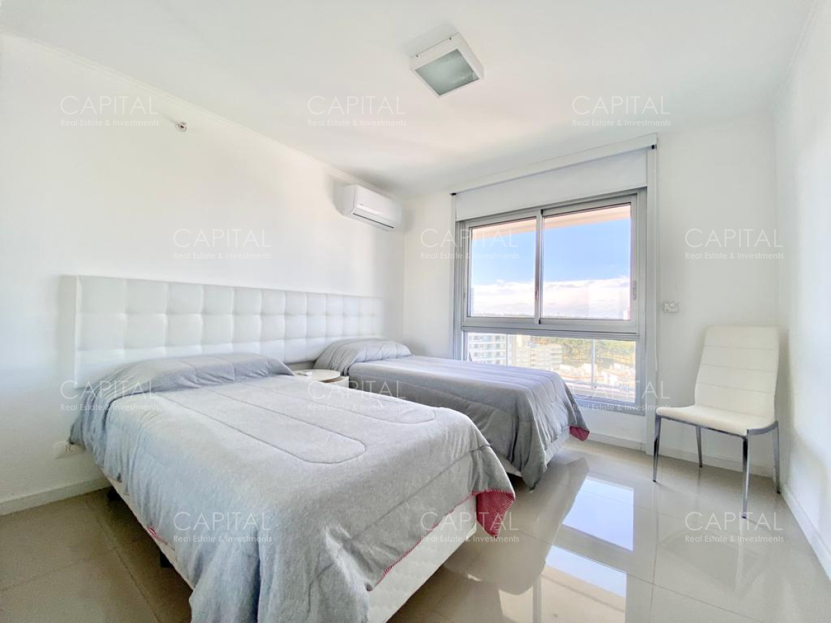 Apartamento ID.25902 - Alquiler de Temporada Apartamento en Playa Brava