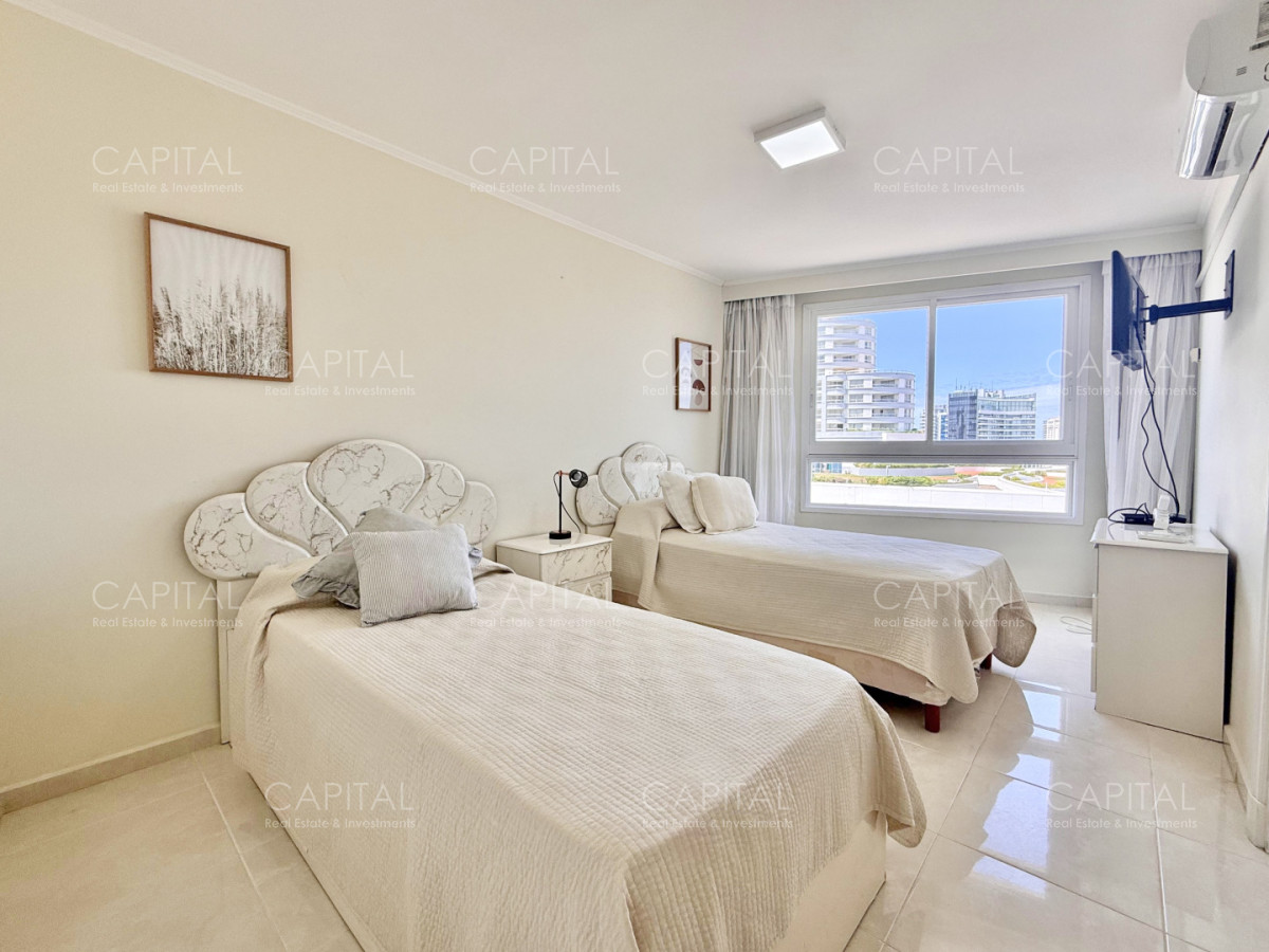 Apartamento ID.25272 - Millenium Tower Esquinero a Punta del Este 