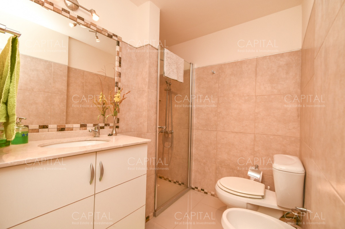 Apartamento ID.28872 - Excelente Apartamento de Tres Dormitorios frente al Mar - Punta Este