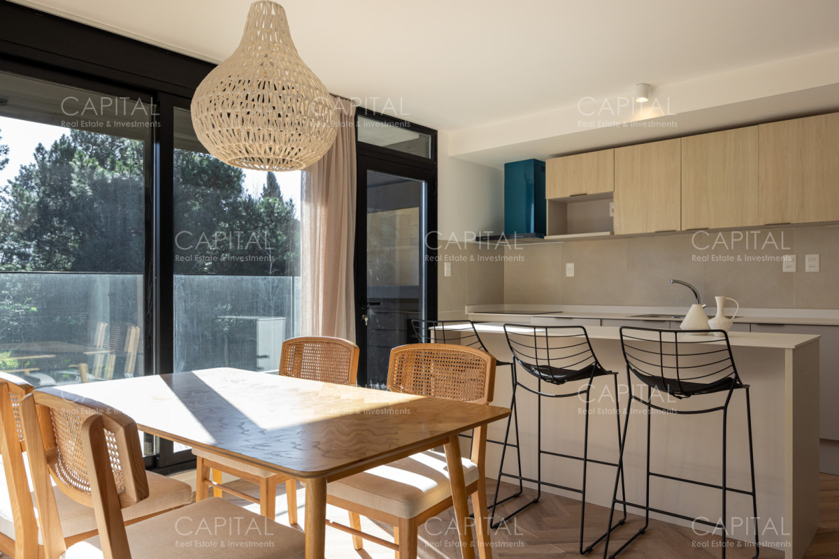 Apartamento ID.40029 - Venta Apartamento 2 Dormitorios con Jardín y Parrillero en Costanera Village