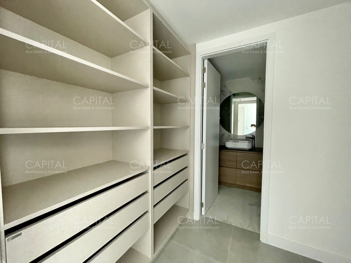 Apartamento ID.30922 - Departamento en Venetian Punta del Este Esquinero Tres Suites frente al Mar - Punta del Este