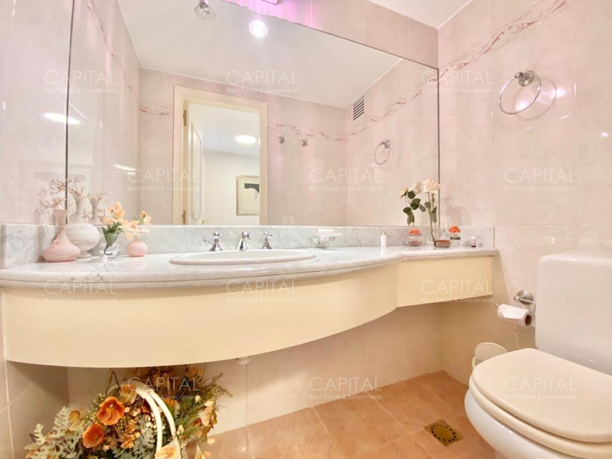 Apartamento ID.33373 - Beverly Tower Punta del Este en Venta