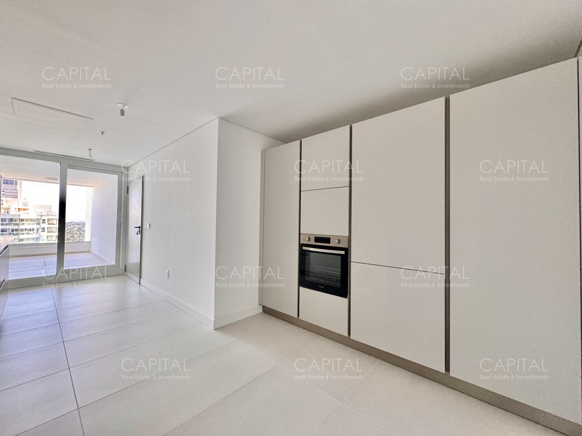 Apartamento ID.38866 - Le Parc IV de tres dormitorios piso alto en veta