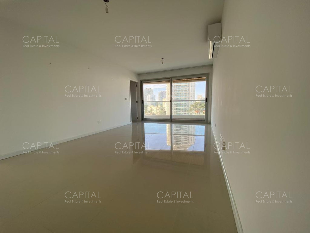 Apartamento ID.30638 - Apartamento en venta en excelente estado. Torre nueva con servicios a pasos de la Playa