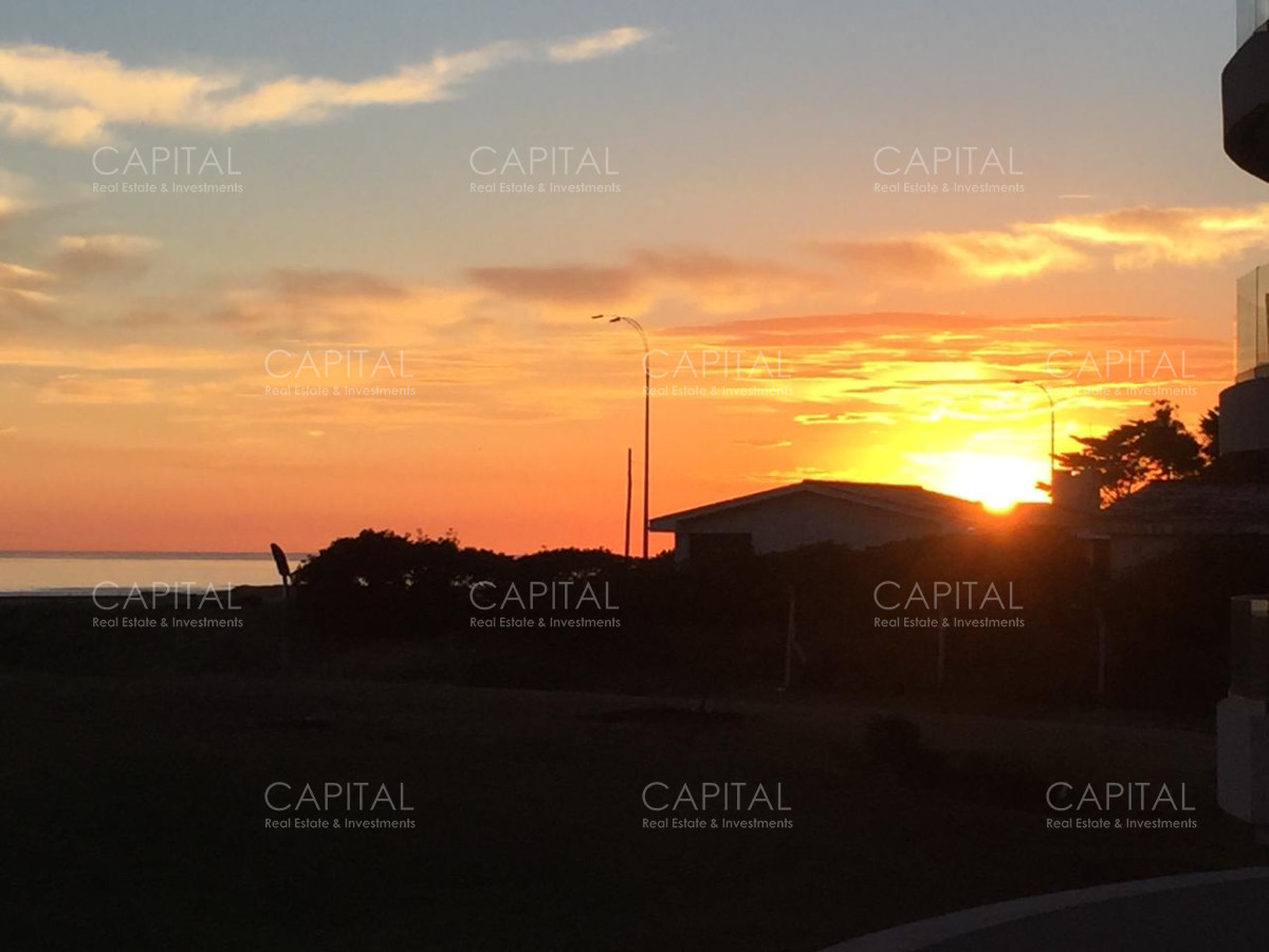 Apartamento ID.31016 - Moderno Apartamento de Un Dormitorio en Venta - Punta del Este