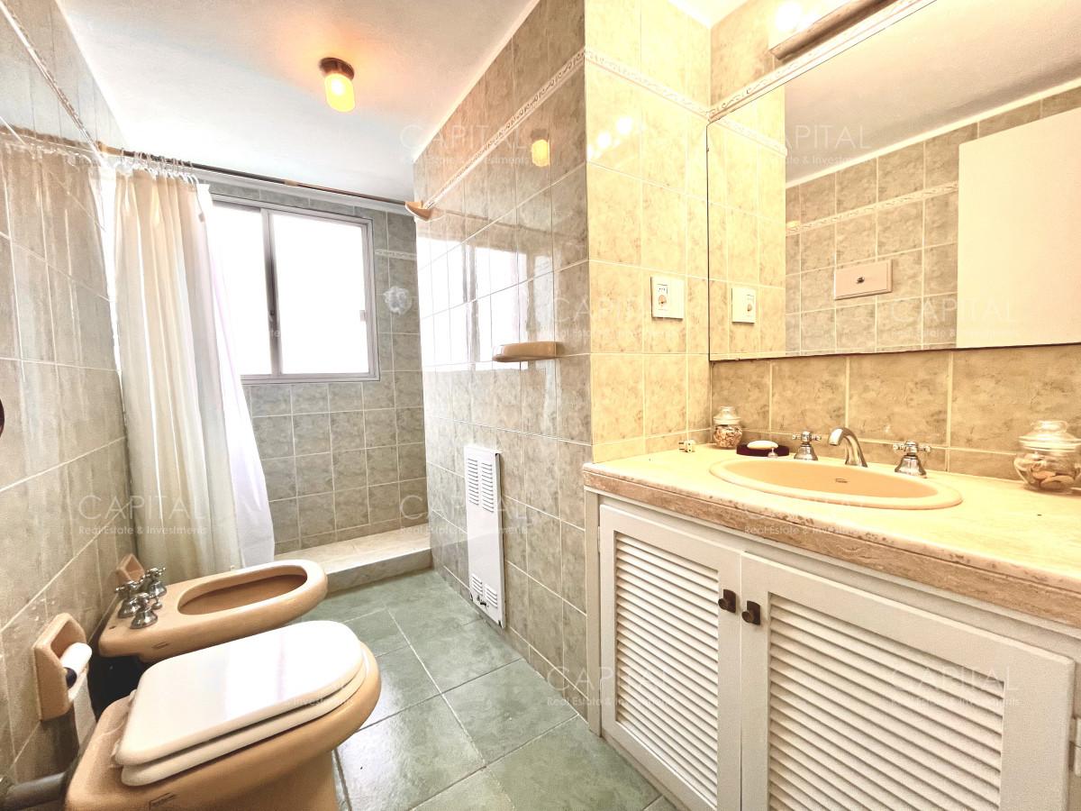 Apartamento ID.38562 - Apartamento en venta 3 dormitorios en Playa Mansa 