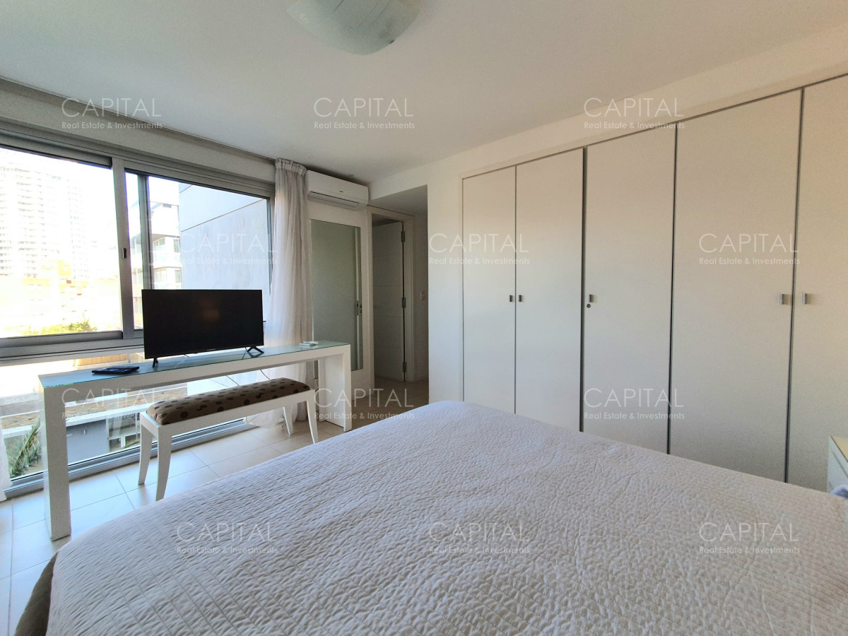 Apartamento ID.32724 - Apartamento en venta de tres dormitorios, edificio con muy buenos servicios.