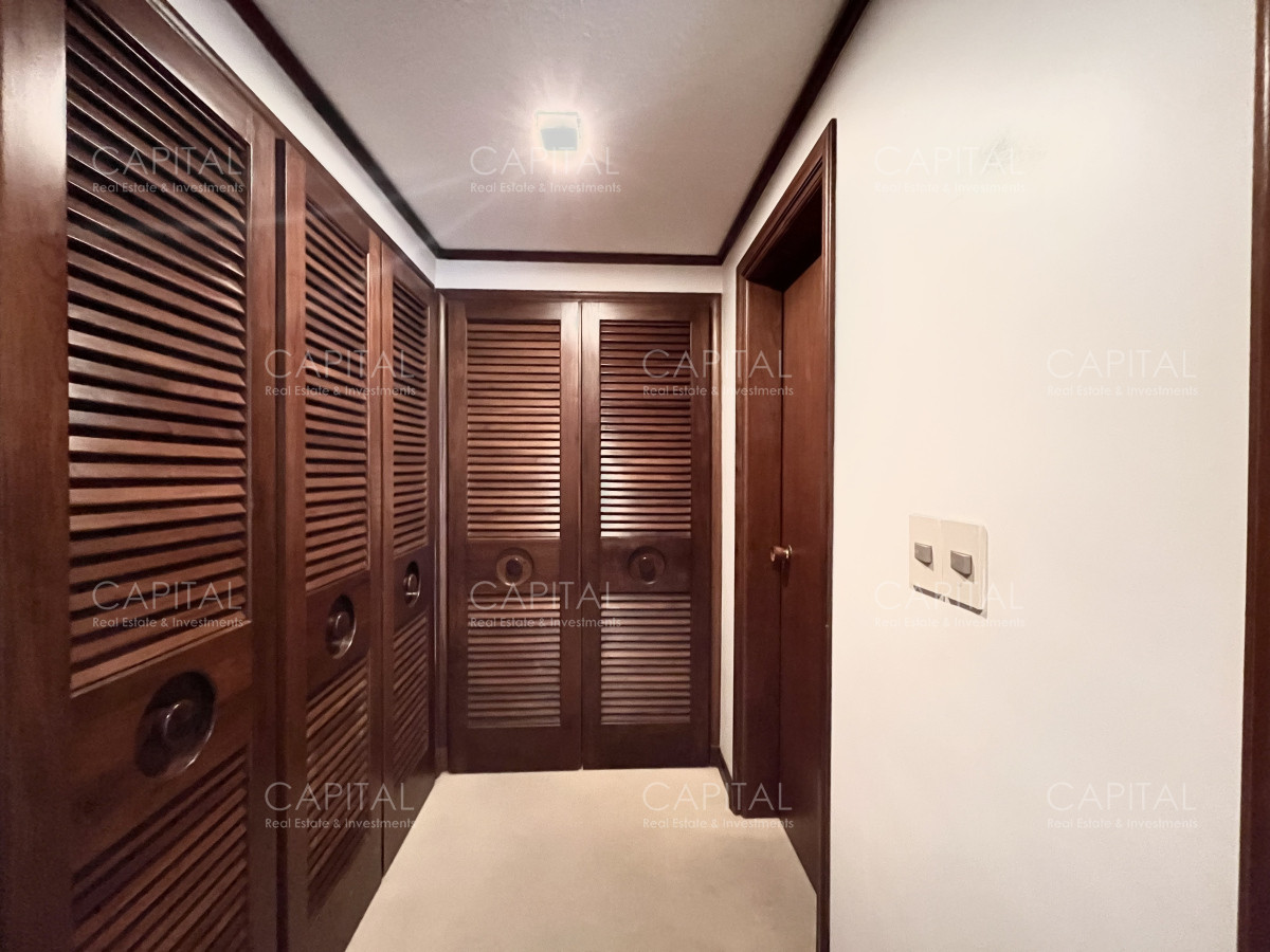 Apartamento ID.26814 - Excelente apartamento en la península con vista al mar - 3 dormitorios!