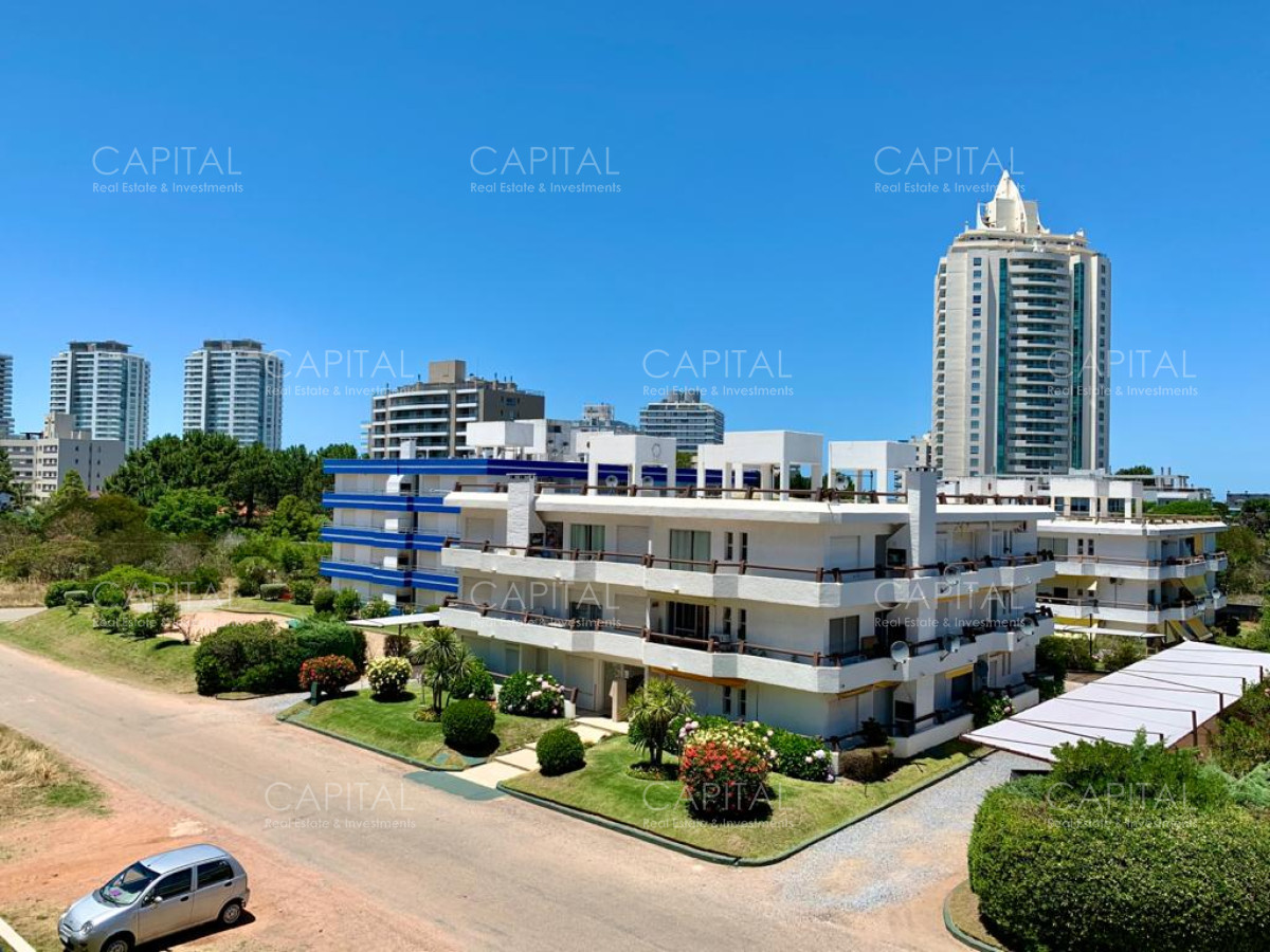 Apartamento ID.30340 - Apartamento de Dos Dormitorios en Venta - Punta del Este 