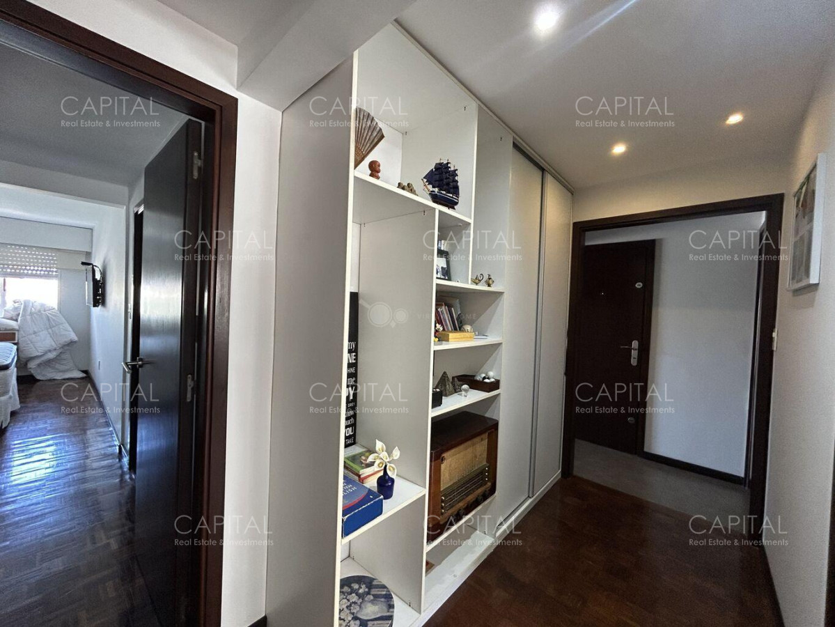 Apartamento ID.39768 - Apartamento de tres dormitorios y dependencia en venta, Punta Carretas.