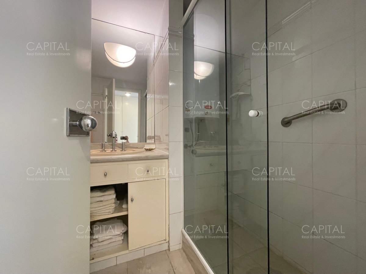 Apartamento ID.36605 - Excepcional semipiso Torre de Categoria frente a Playa Mansa