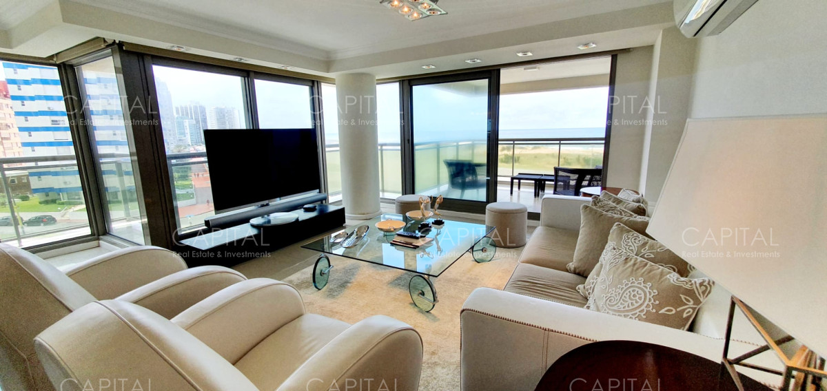 Apartamento ID.32278 - Venta departamento frente al mar tres dormitorios mas dependencia Playa Brava Punta del Este