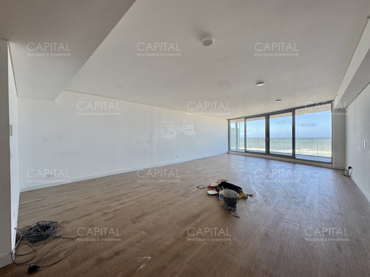 Apartamento ID.39867 - Departamento en Trump Tower de tres dormitorios y servicio en venta