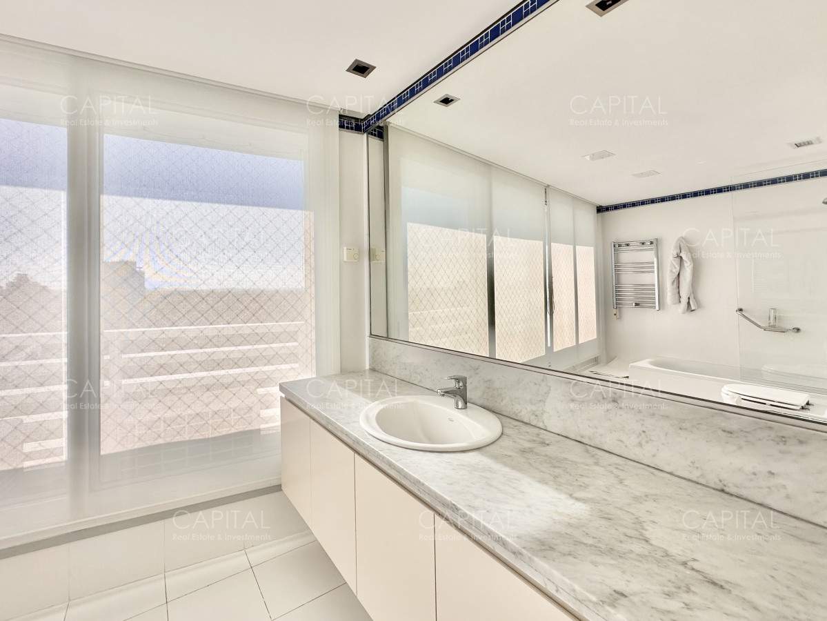 Apartamento ID.34457 - Le Parc Punta del Este Unificado en Venta 