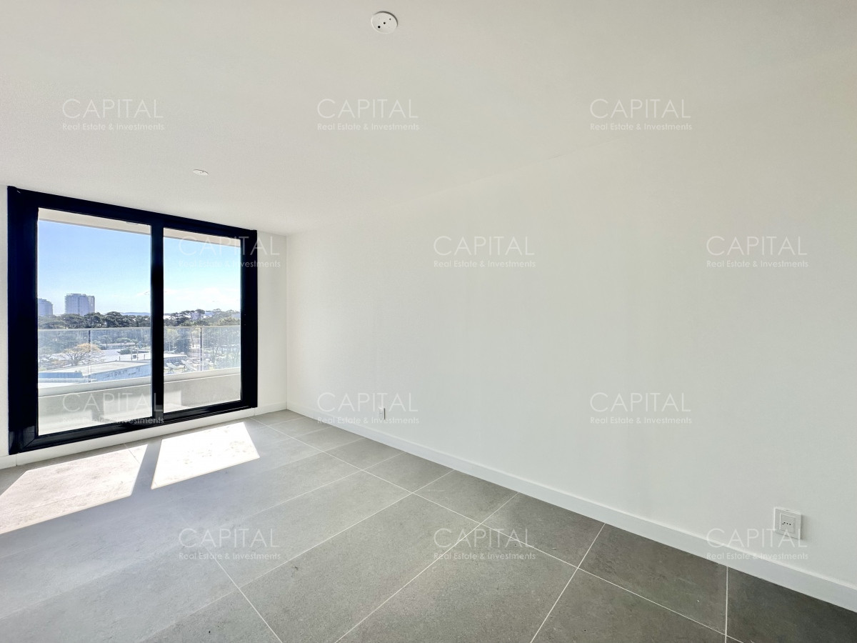 Apartamento ID.35209 - Apartamento de dormitorio y medio en venta, Punta del Este.