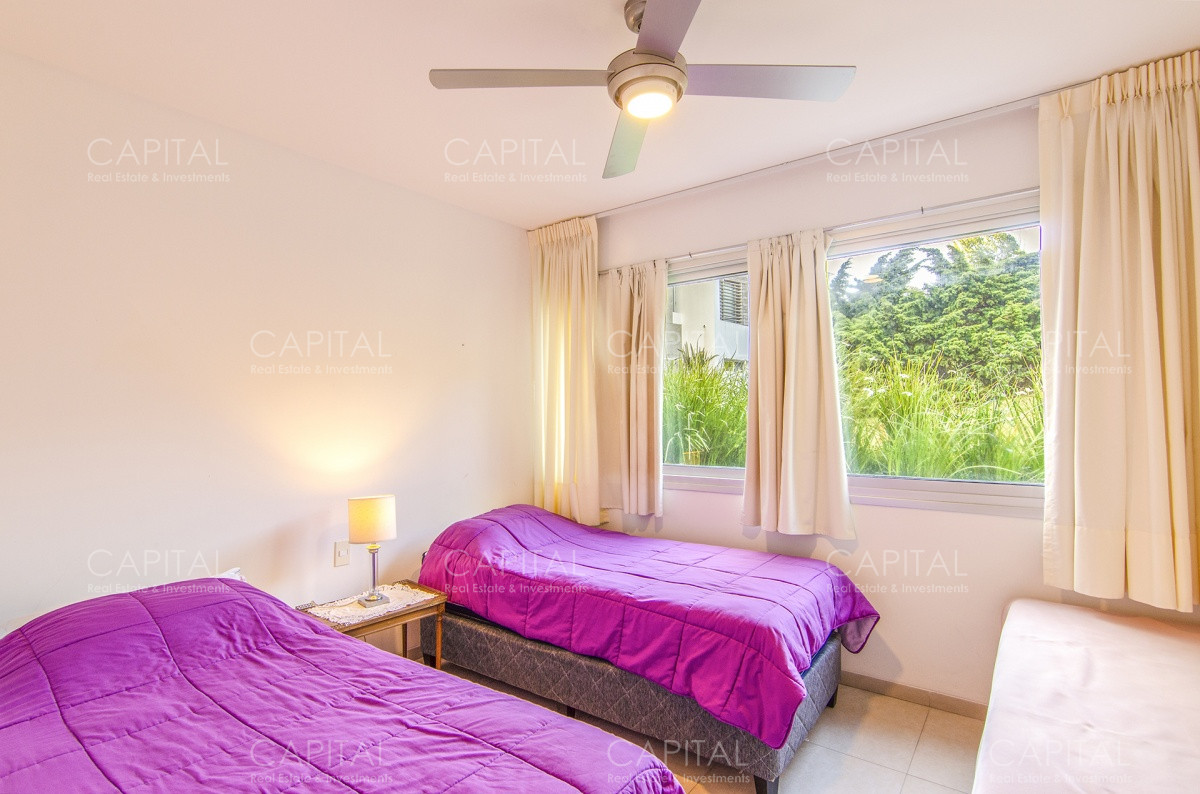 Apartamento ID.27139 - Apartamento Tres Dormitorios en Aqluiler Playa Brava