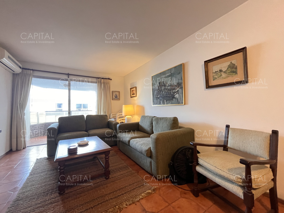 Apartamento ID.38562 - Apartamento en venta 3 dormitorios en Playa Mansa 