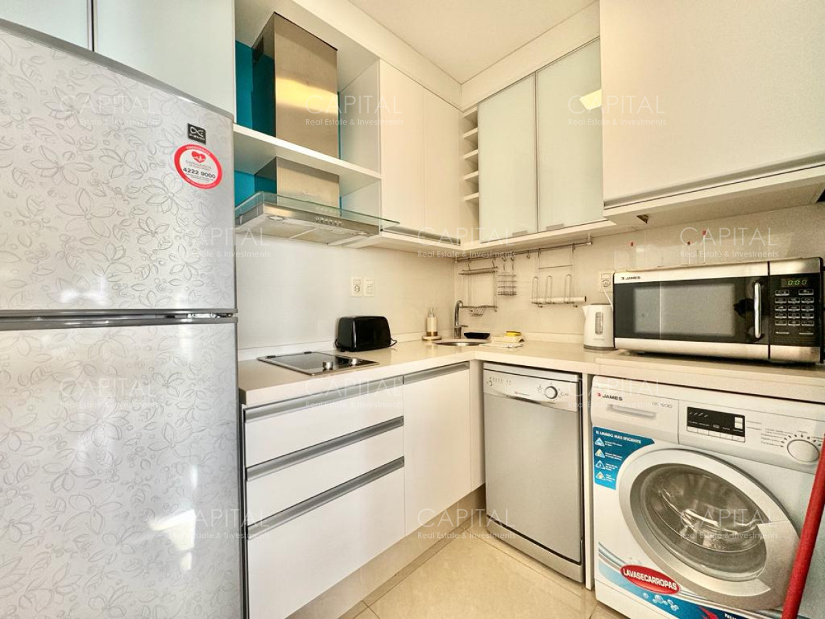 Apartamento ID.35578 - Apartamento de un dormitorio recilado frente al mar en Playa Mansa de Punta del Este