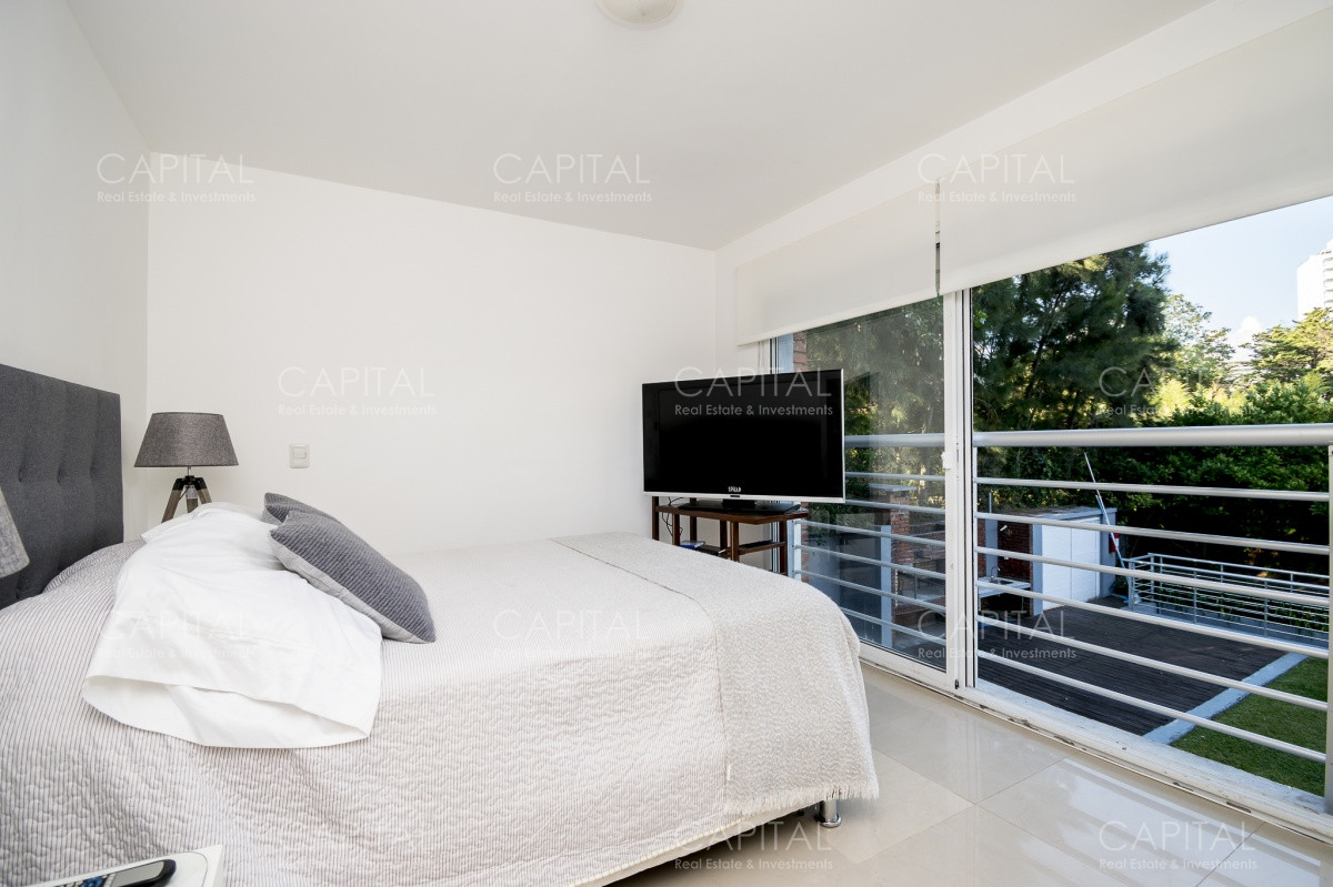 Apartamento ID.27071 - Amplio y luminoso apartamento de 2 dormitorios en Aidy Grill Venta y Alquiler
