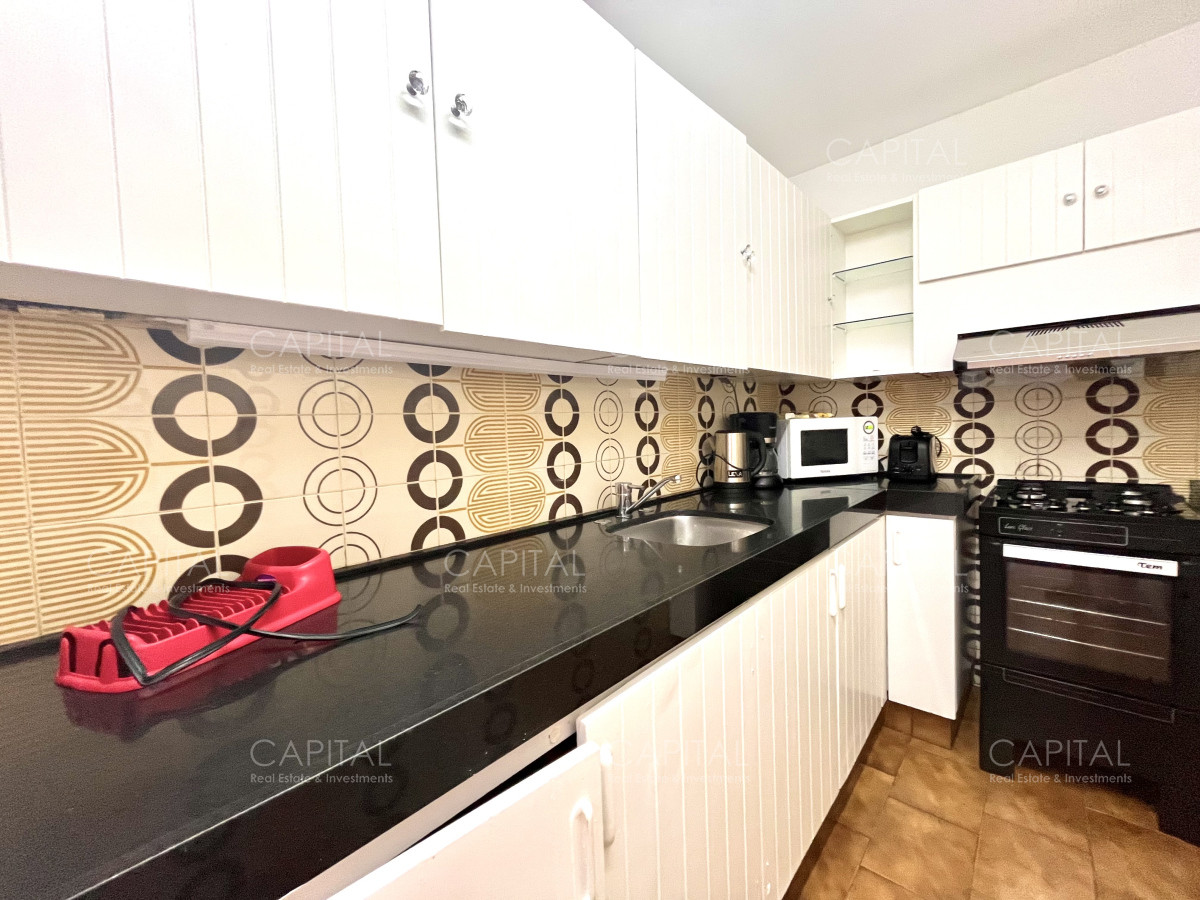 Alquiler Anual de Apartamento en Edificio Torreòn, photo 2