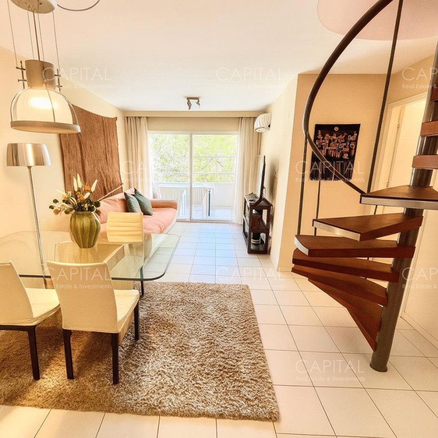 Apartamento ID.32238 - Apartamento en Alquiler Tres Dormitorios Duplex con Parrillero en Playa Mansa