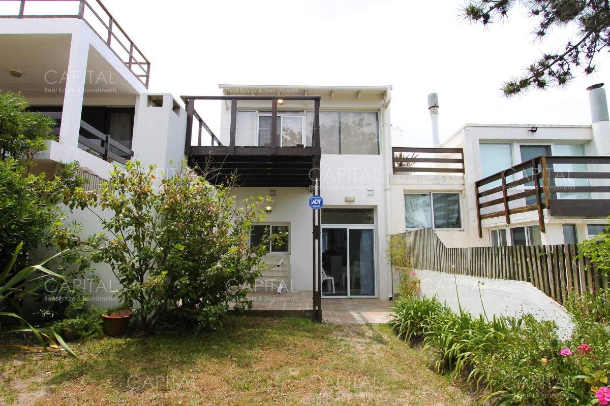 Departamento Triplex en Montoya a 100 mts de la Playa