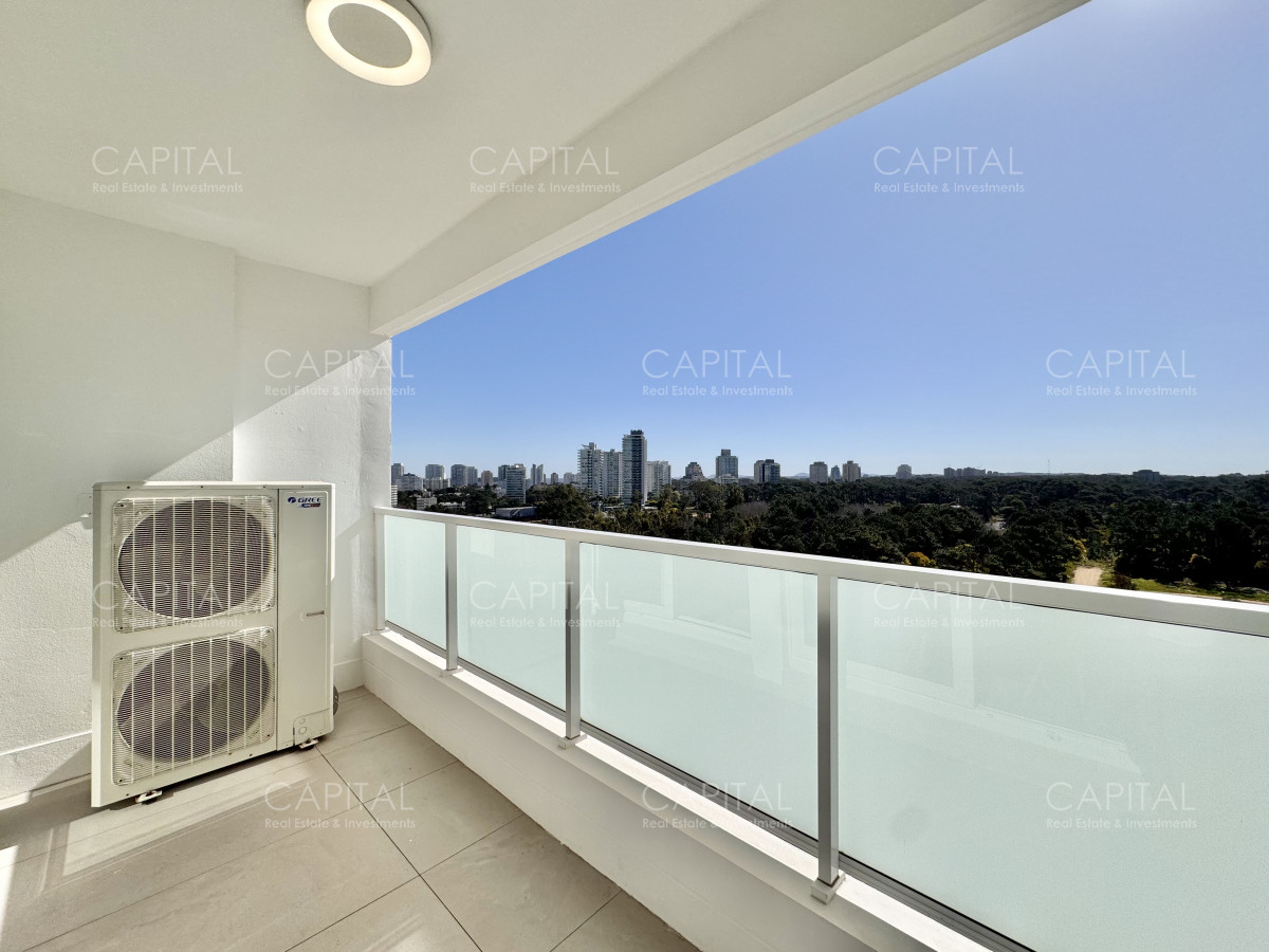 Apartamento ID.36779 - Le Parc III en venta esquinero piso alto en venta