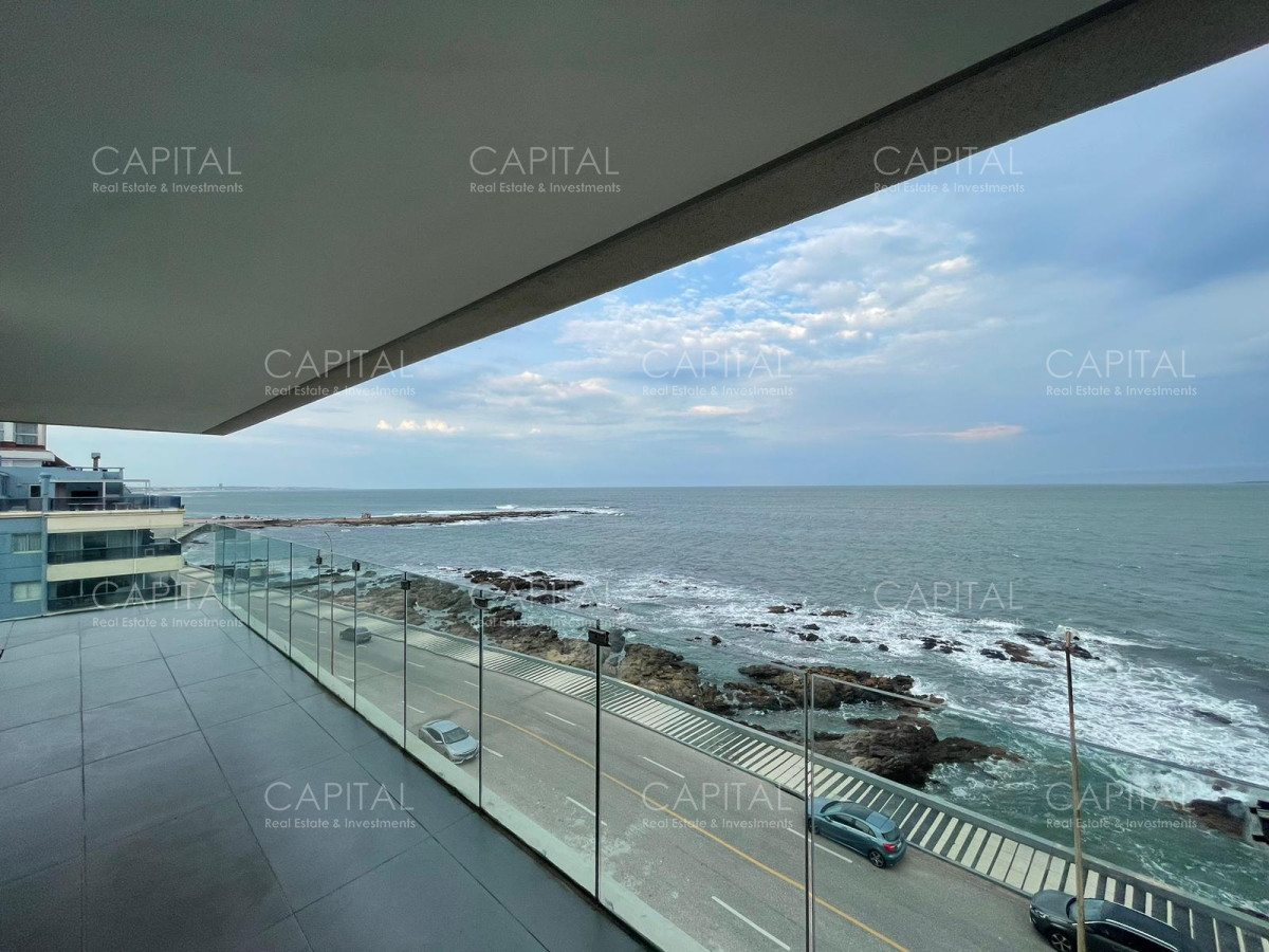 Apartamento ID.34401 - Bonaire de tres dormitorios en suite en venta, Punta del Este.