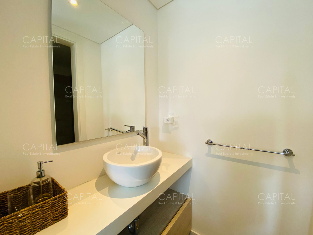 Apartamento ID.33008 - Apartamento en Venta Tres Suites y Dependencia Playa Brava