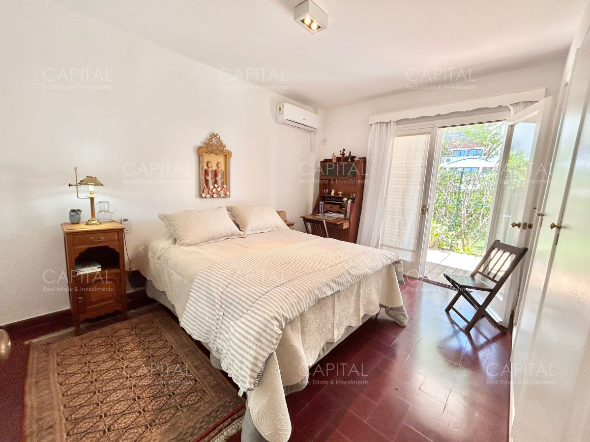 Apartamento ID.35367 - Apartamento en venta, Península - Punta del Este 