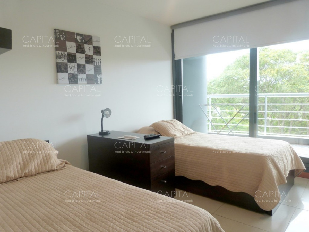 Apartamento ID.28377 - Apartamento de dos dormitorios en venta en torre con servicios con inmejorable ubicación