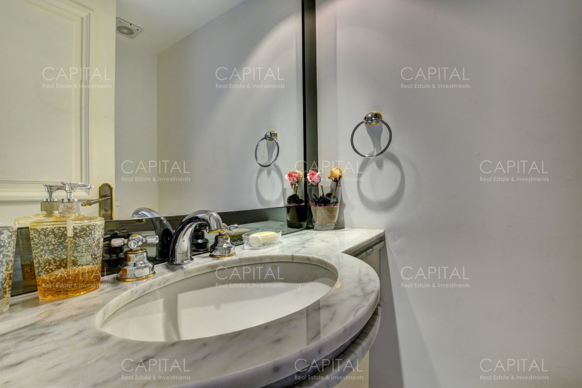 Apartamento ID.27366 - Apartamento Primera Fila Playa Brava en Alquiler 