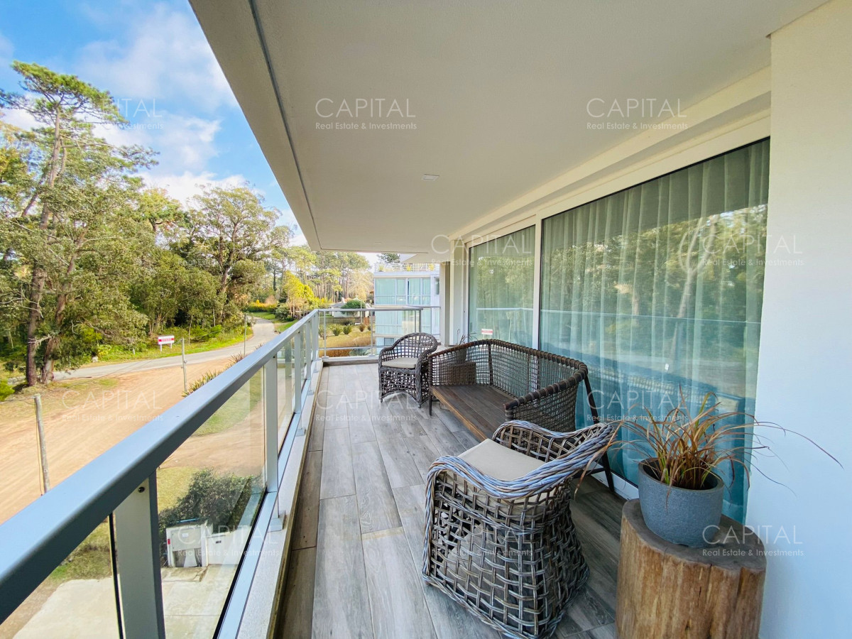 Apartamento ID.33008 - Apartamento en Venta Tres Suites y Dependencia Playa Brava