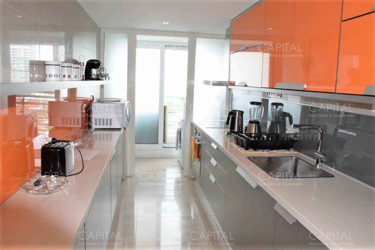 Apartamento ID.27325 - Muy buen apartamento de 3 suite en Playa Mansa - Alexander Collection