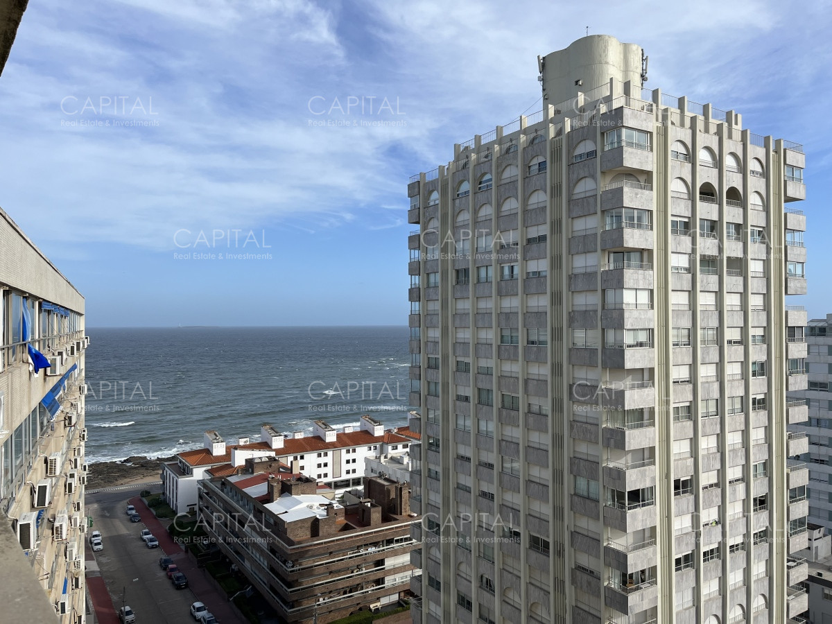 Apartamento ID.35775 - Apartamento Duplex en Alquiler Dos Dormitorios 
