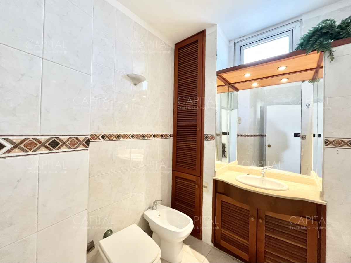 Apartamento ID.35038 - Deparatamento en Venta de un Dormitorio y Medio en Penínisula 
