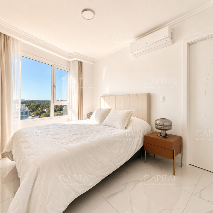 Apartamento ID.37058 - Paramount Tower de dos dormitorios frente al mar en Venta Playa Mansa Punta del este