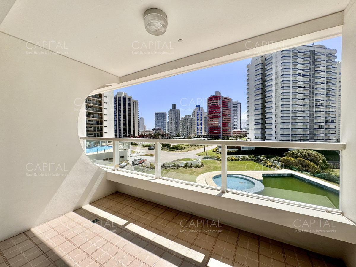 Apartamento ID.37202 - Departamento en Venta en Playa Brava, Punta del Este.