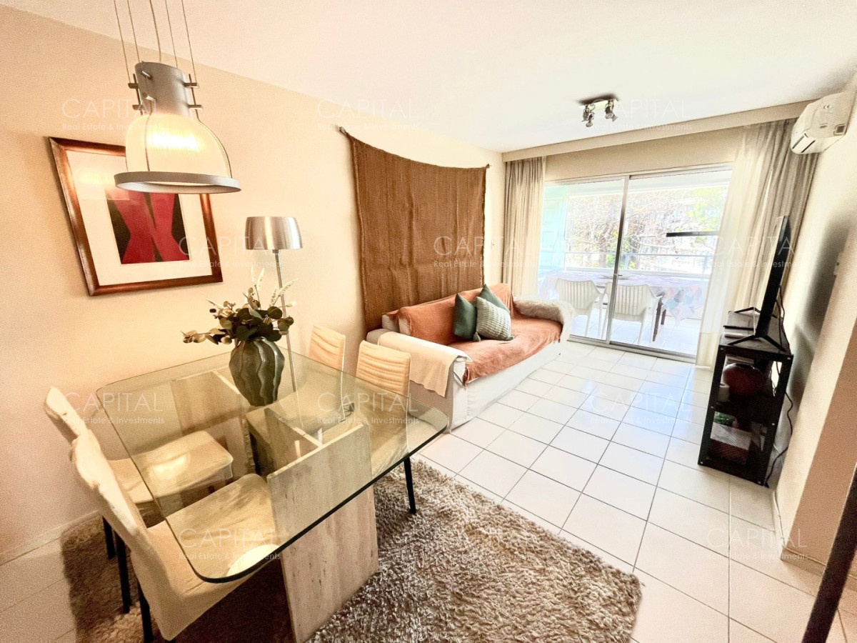Apartamento ID.32238 - Apartamento en Alquiler Tres Dormitorios Duplex con Parrillero en Playa Mansa