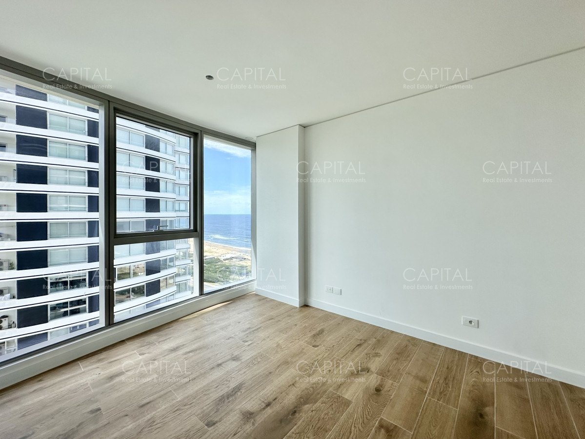 Apartamento ID.36060 - Apartamento primera linea de tres dormitorios. Punta del Este - Trump Tower en Venta