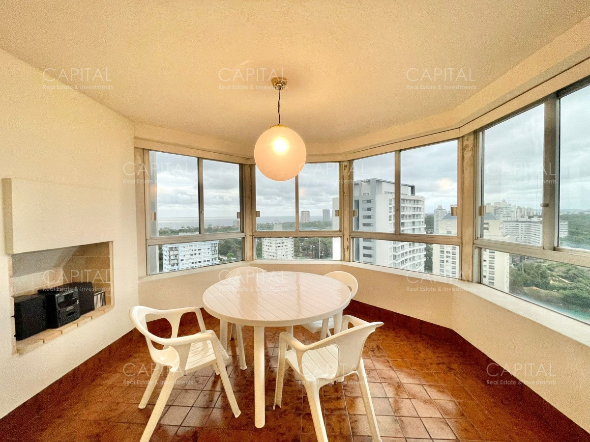 Apartamento ID.32471 - Apartamento en venta de tres dormitorios en Roosevelt, Punta del Este