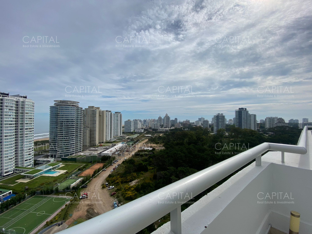 Apartamento ID.35516 - Penthouse en playa brava 3 suites y dependencia en Quartier del Mar