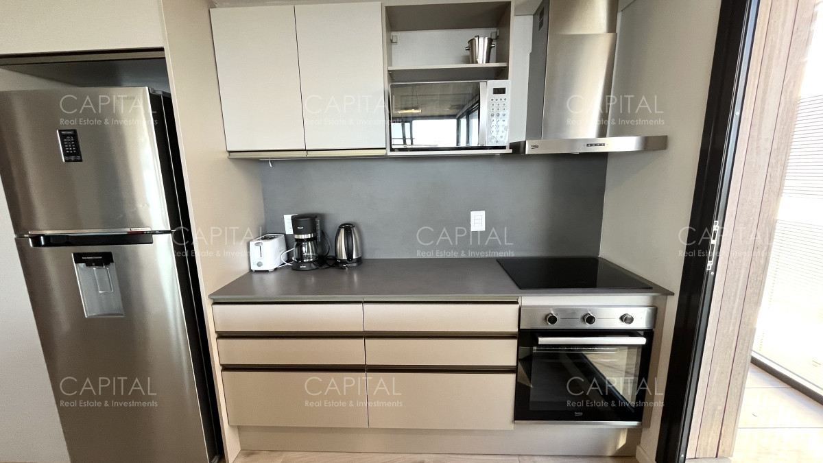 Apartamento ID.38676 - Apartamento en venta de 3 dormitorios en Playa Mansa frente al mar