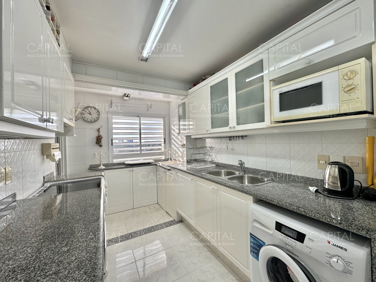Apartamento ID.38754 - Coral Tower esquinero de tres dormitorios y servicio piso alto en venta