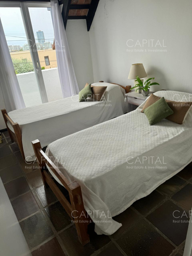 Apartamento ID.39159 - Apartamento en Venta en La Barra Excelente ubicación a media cuadra de la playa.