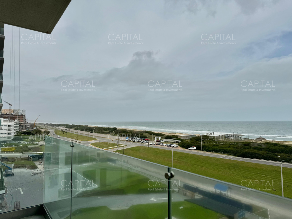 Apartamento ID.37044 - Le Parc Tres de tres dormitorios en suite mas servicio, esquinero en alquiler