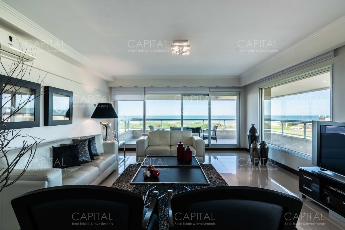 Apartamento ID.32529 - Espectacular Apartamento en Venta primera línea Playa Brava