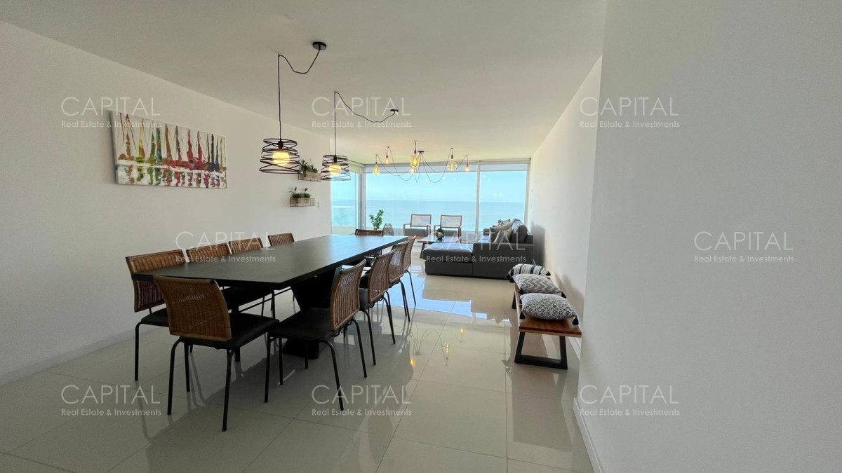 Apartamento ID.39821 - Apartamento en Venta de 3 dormitorios en playa mansa.