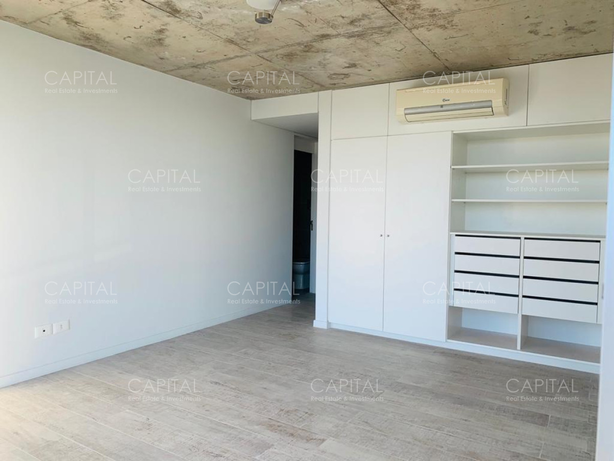 Apartamento ID.30996 - Moderno Penthouse a Estrenar de 3 Dormitorios frente a Playa Mansa - Venta