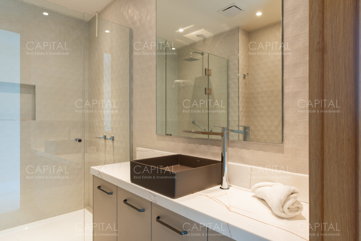 Apartamento ID.39387 - Fendi Chateau Departamento Primera Fila en Playa Mansa de Punta del este en Alquiler